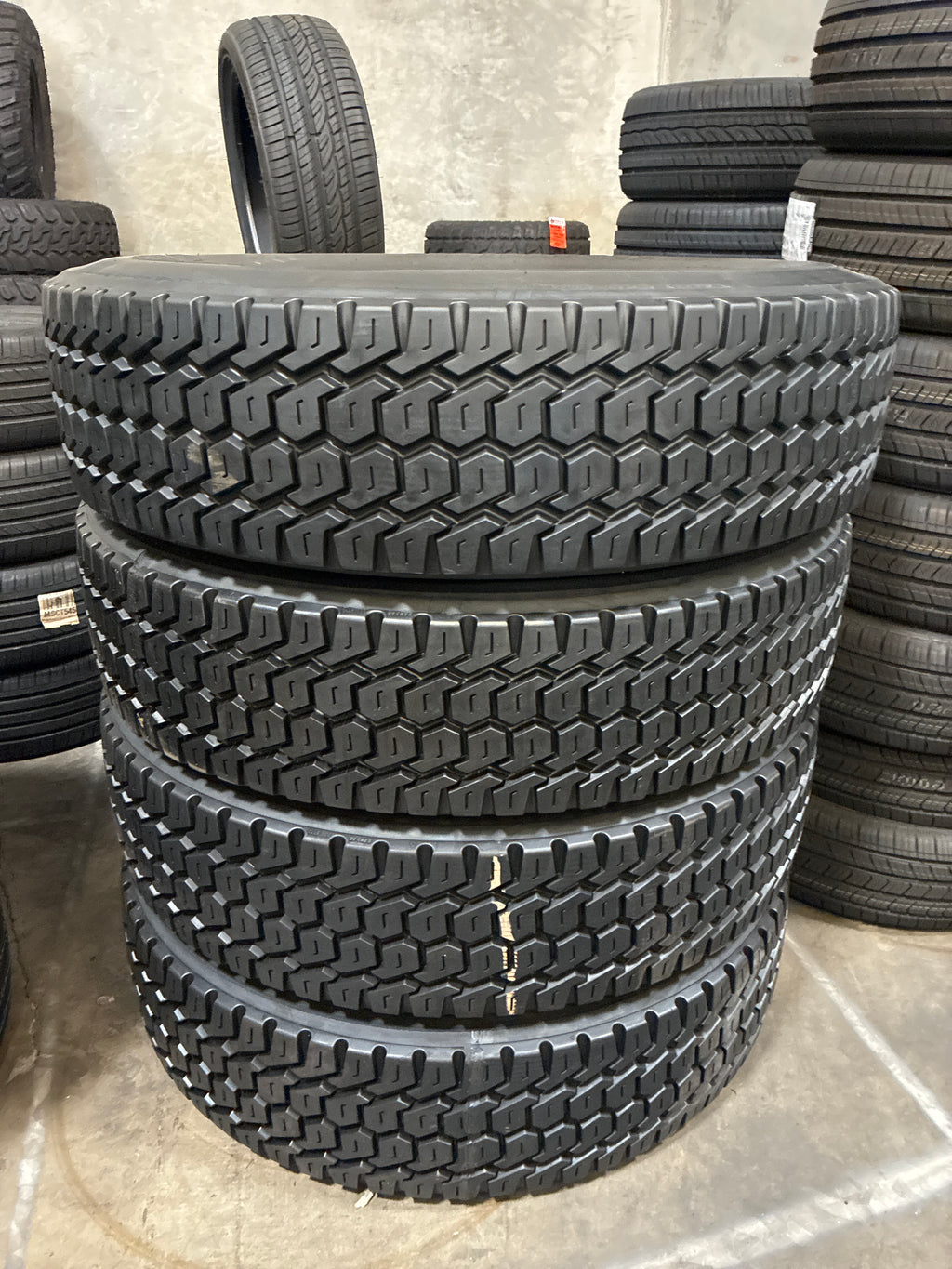 275/80R22.5	MICHELIN XLINE ENERGY D
