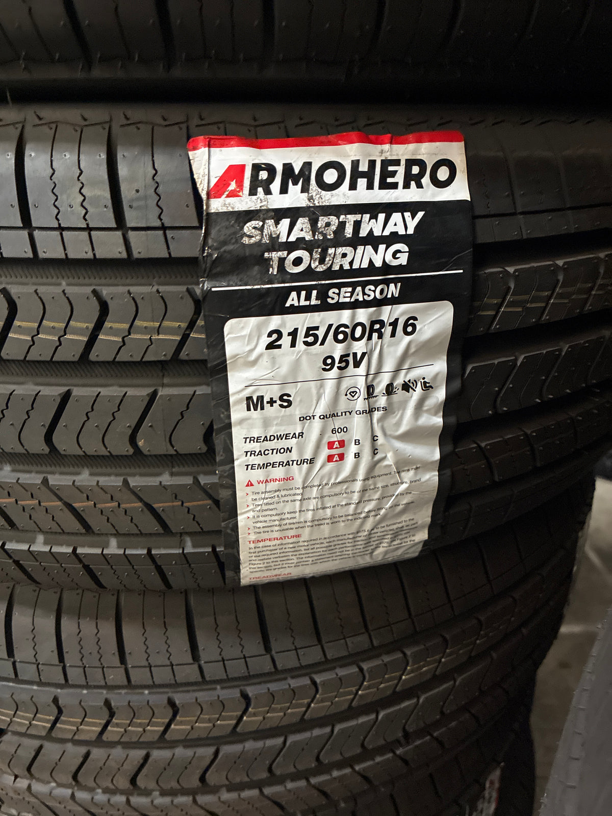 215/60R16 Smartway Touring Armohero