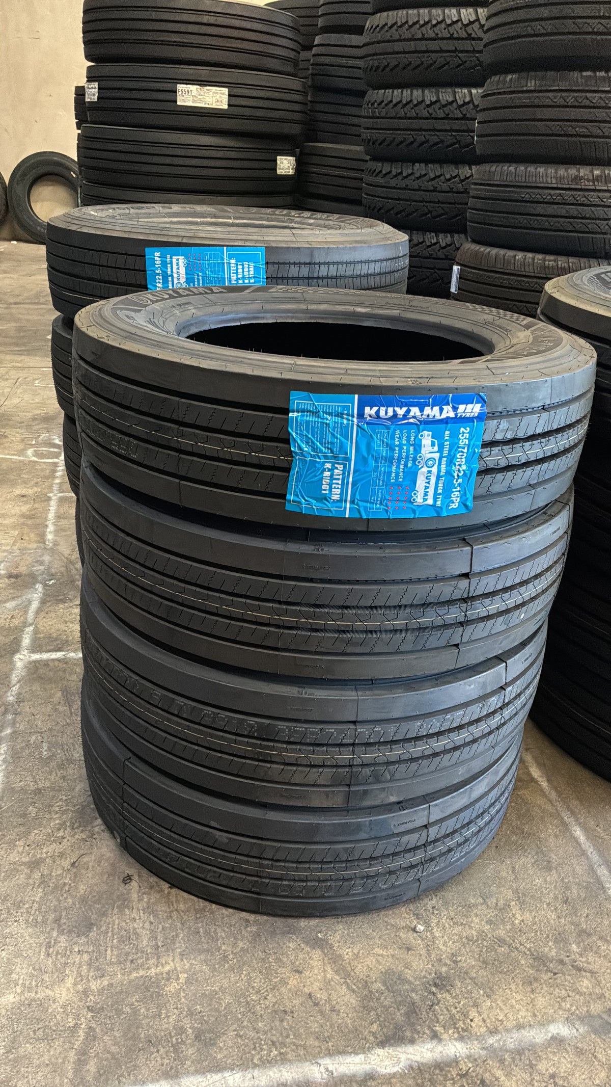 255/70r22.5  Kuyama K-RIB01