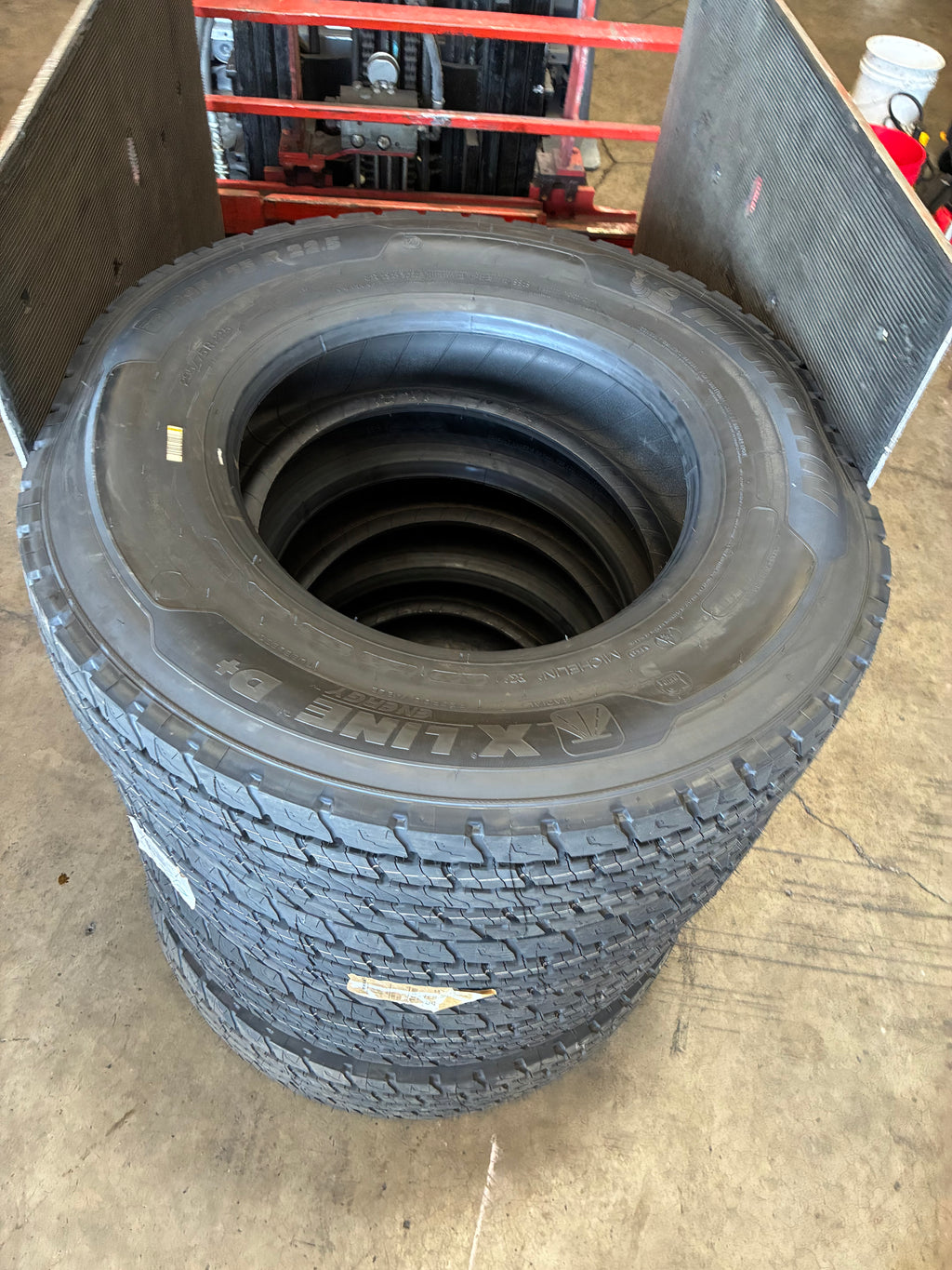 295/75R22.5	MICHELIN XLINE ENERGY D+  drive