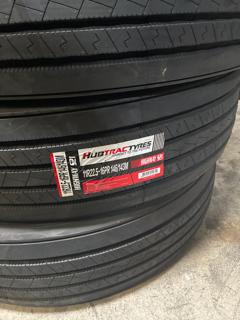 S21-11R22.5-16 HUBTRAC STEER