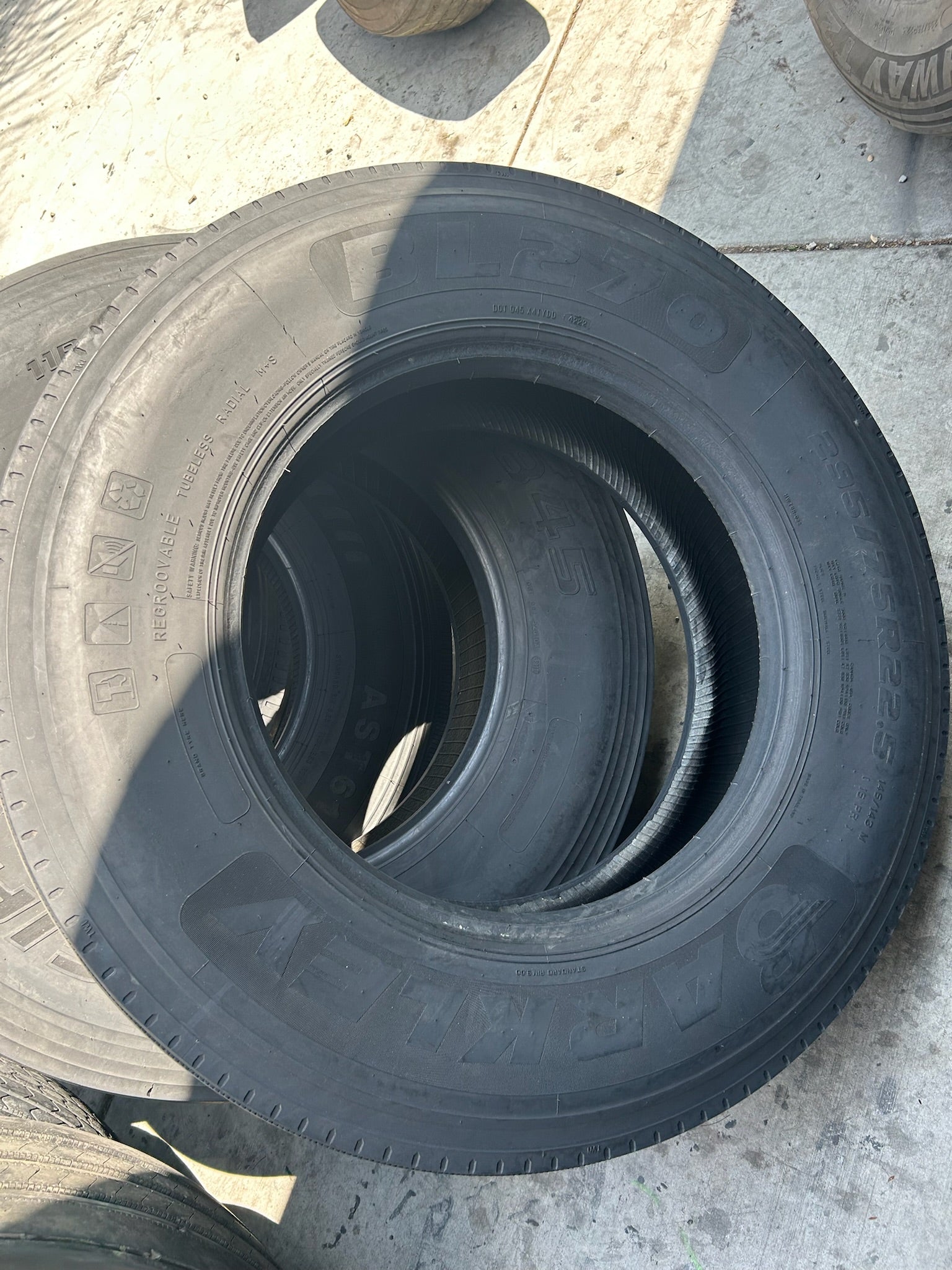 295/75r22.5-16 BL270 Steer Tire Barkley