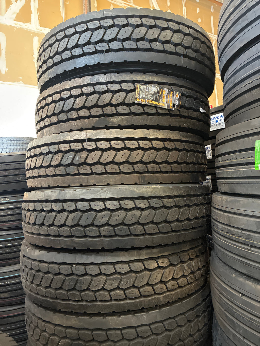295/75R22.5 BL86O BARKLEY DRIVE