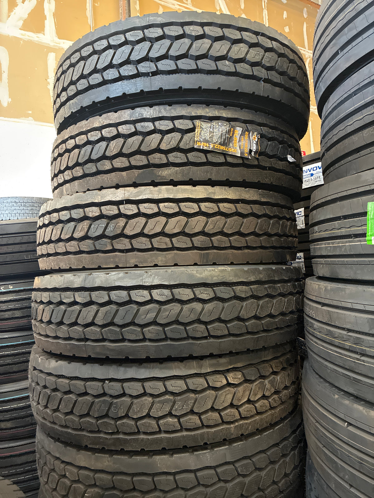 295/75R22.5 BL86O BARKLEY DRIVE
