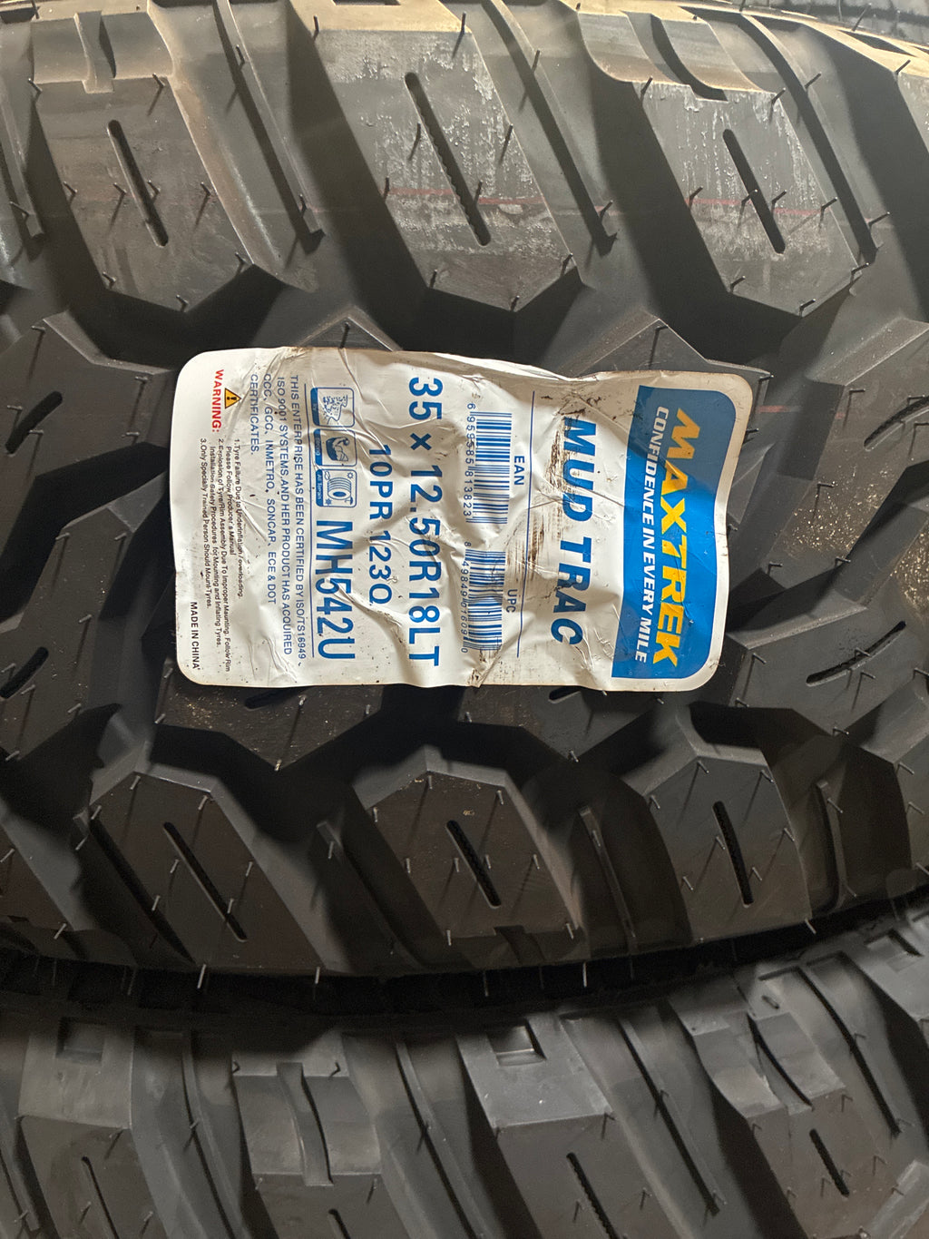 35X12.50R18LT MUD TRAC MAXTREK