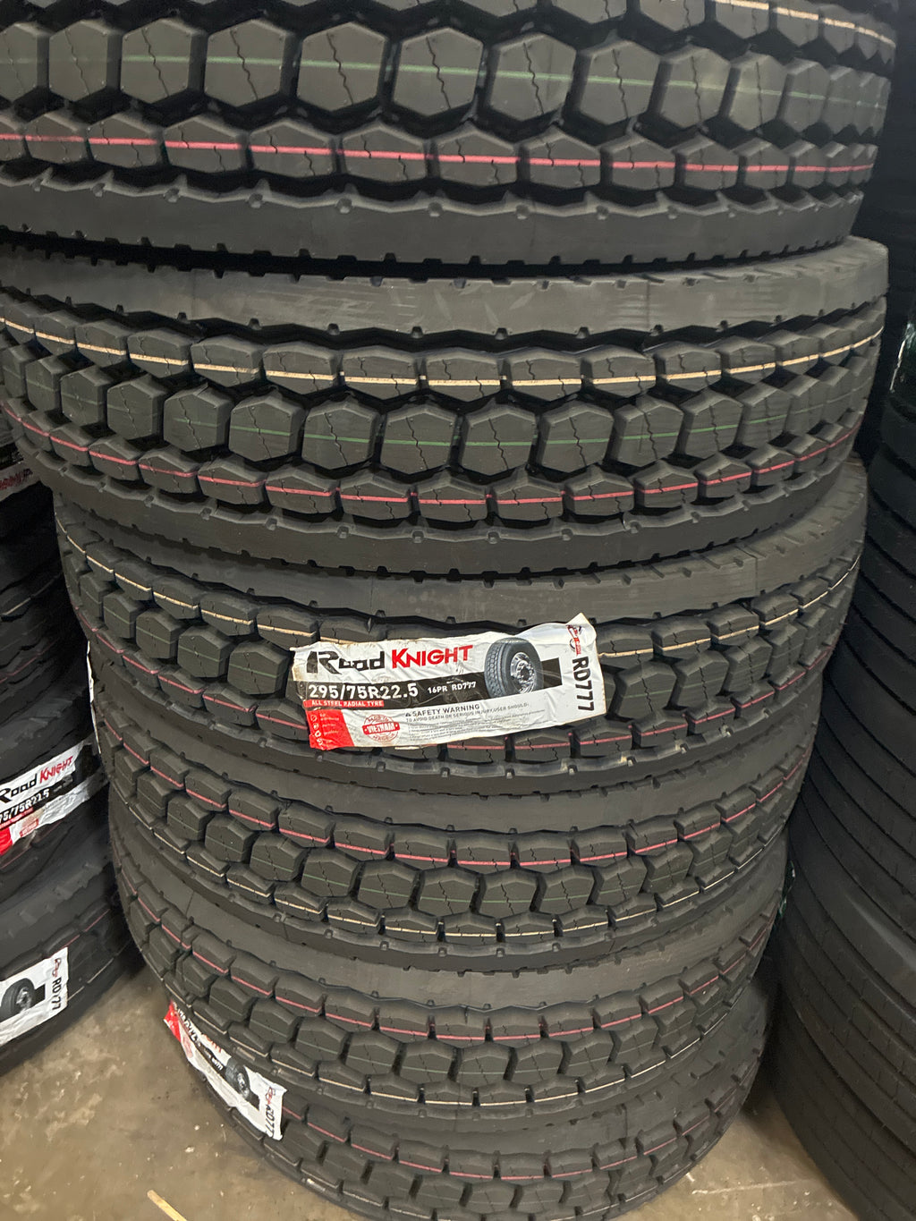 295/75R22.5 -16PR ROADKNIGHT RD777