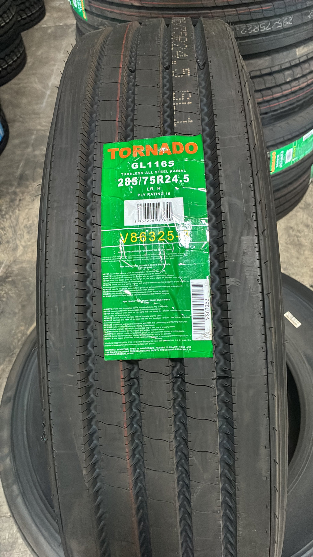 GL116S 285/75r24.5-16 Tornado Steer / All Position Tire