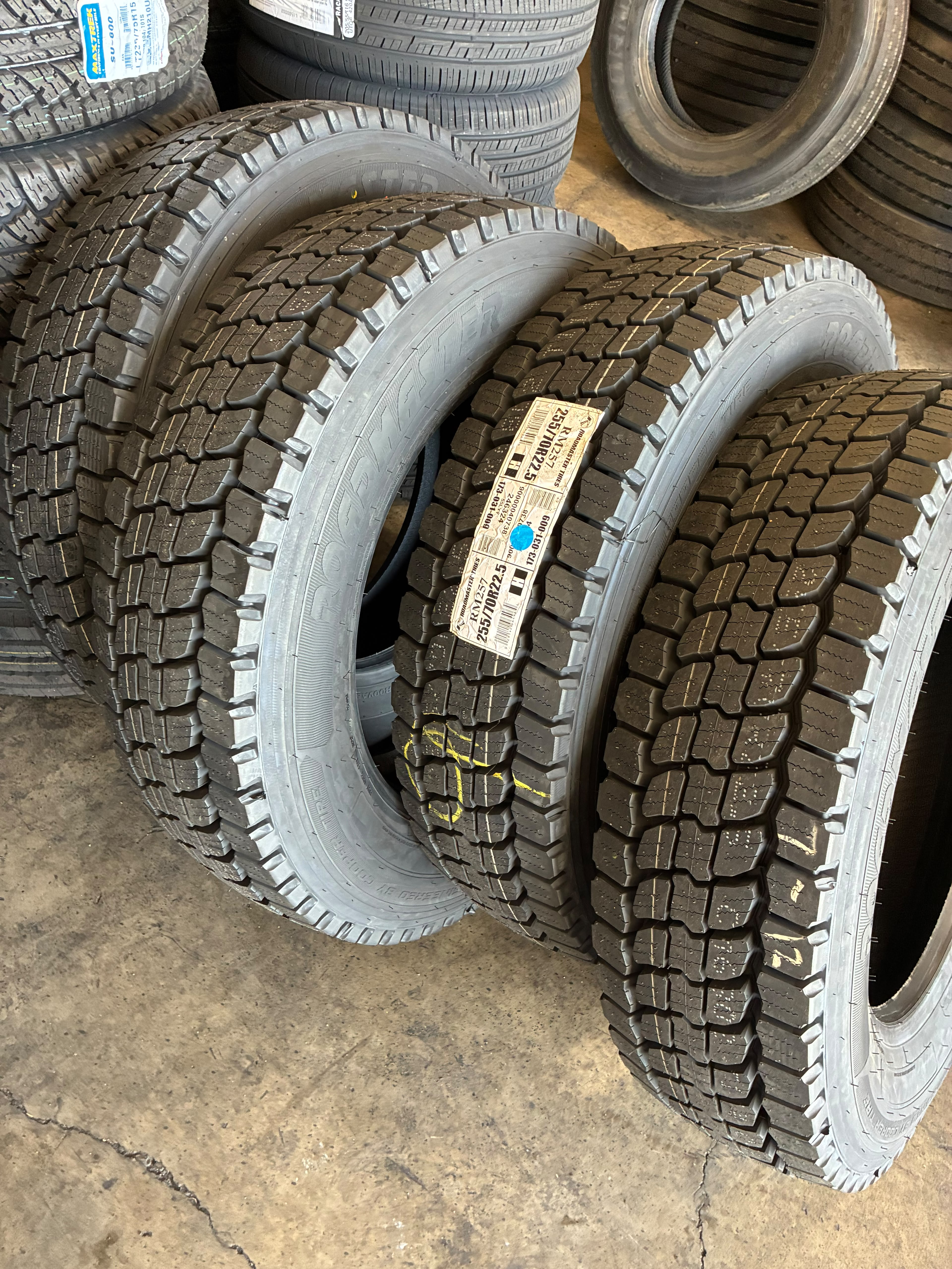 255/70R22.5 140/137M H ROADMASTER RM257 REG DRIVE TL