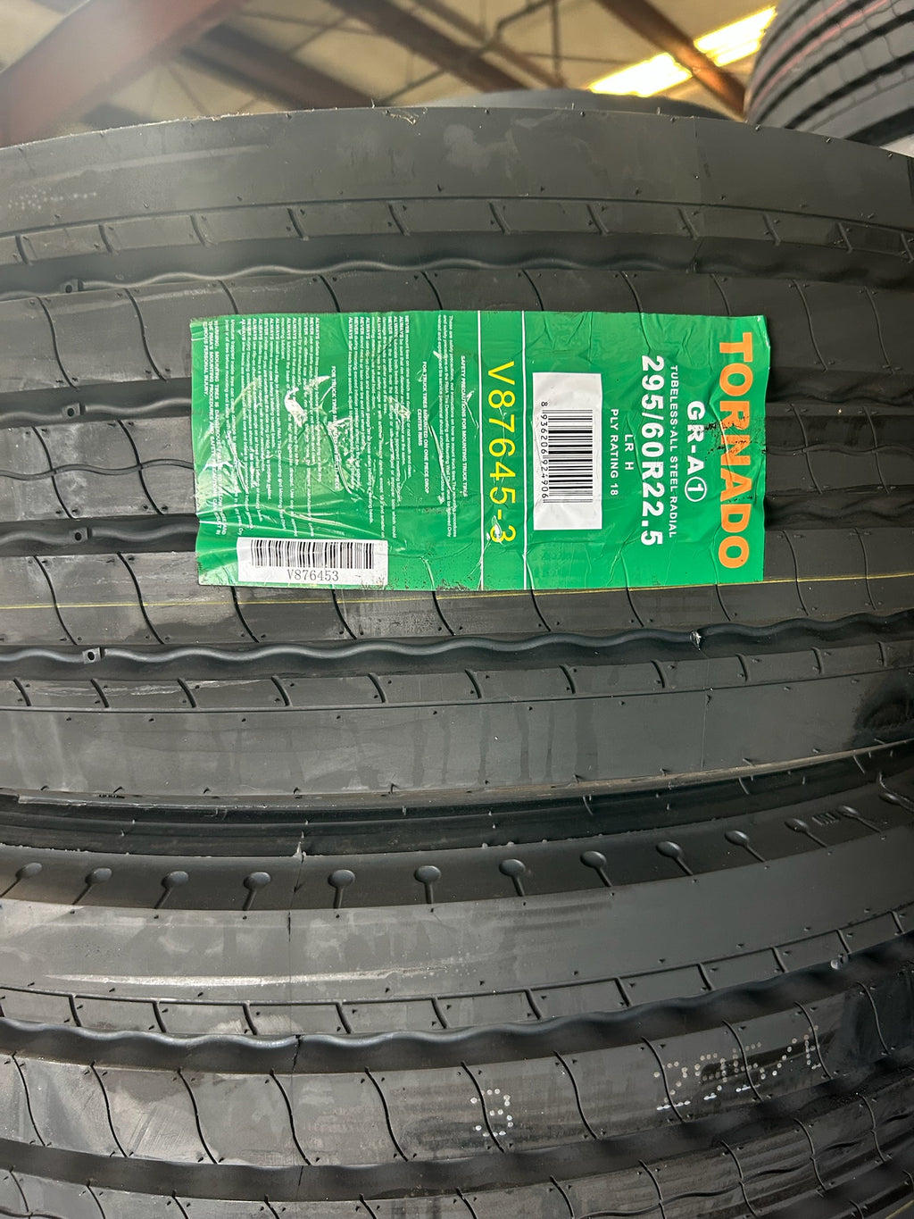 GR-A1 295/60r22.5-18 Tornado All Position Steer / Car Hauler Steer