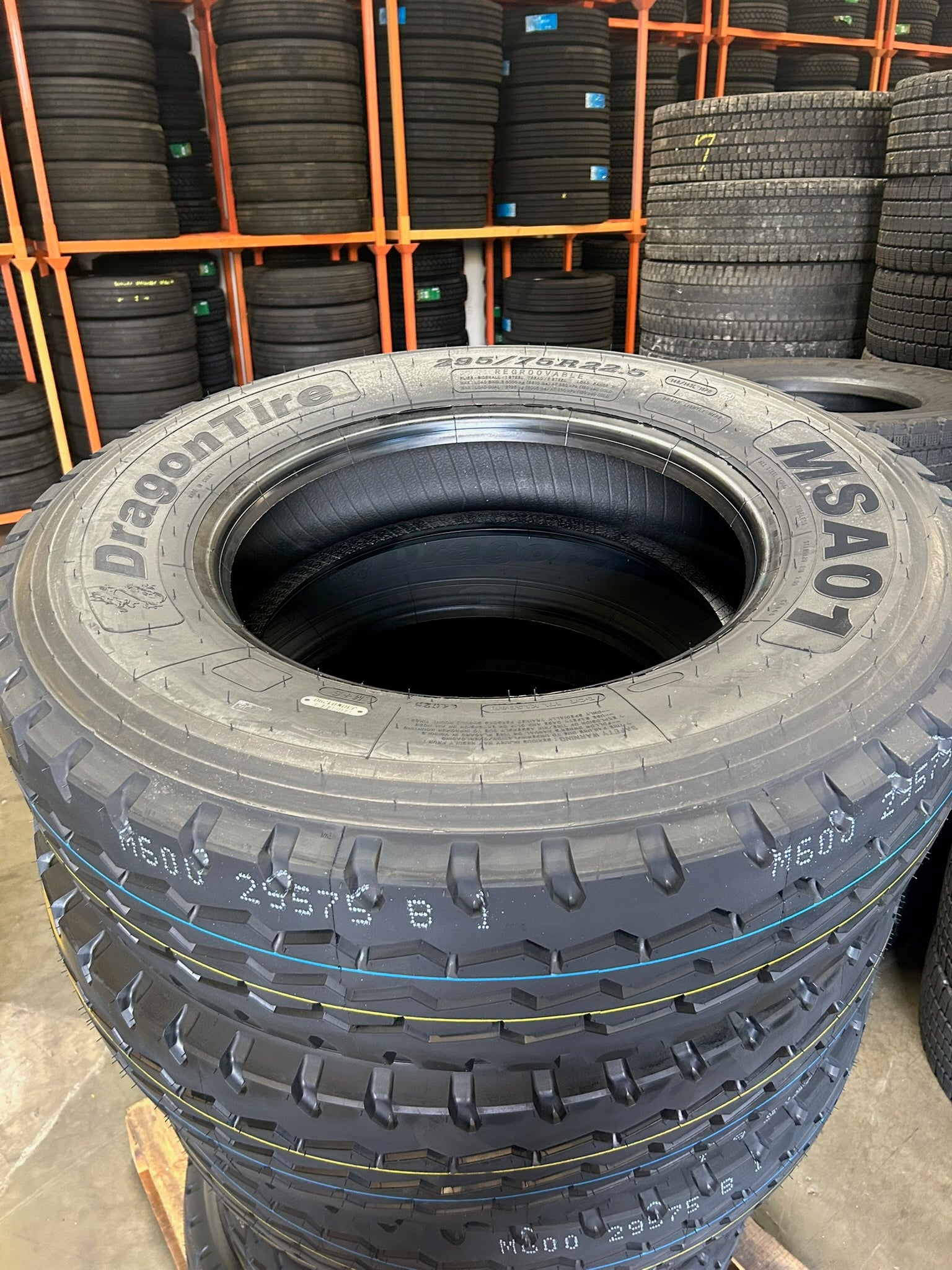 295/75r22.5-16 Mixed Service Tire Dragon MSA01 All Position Tire