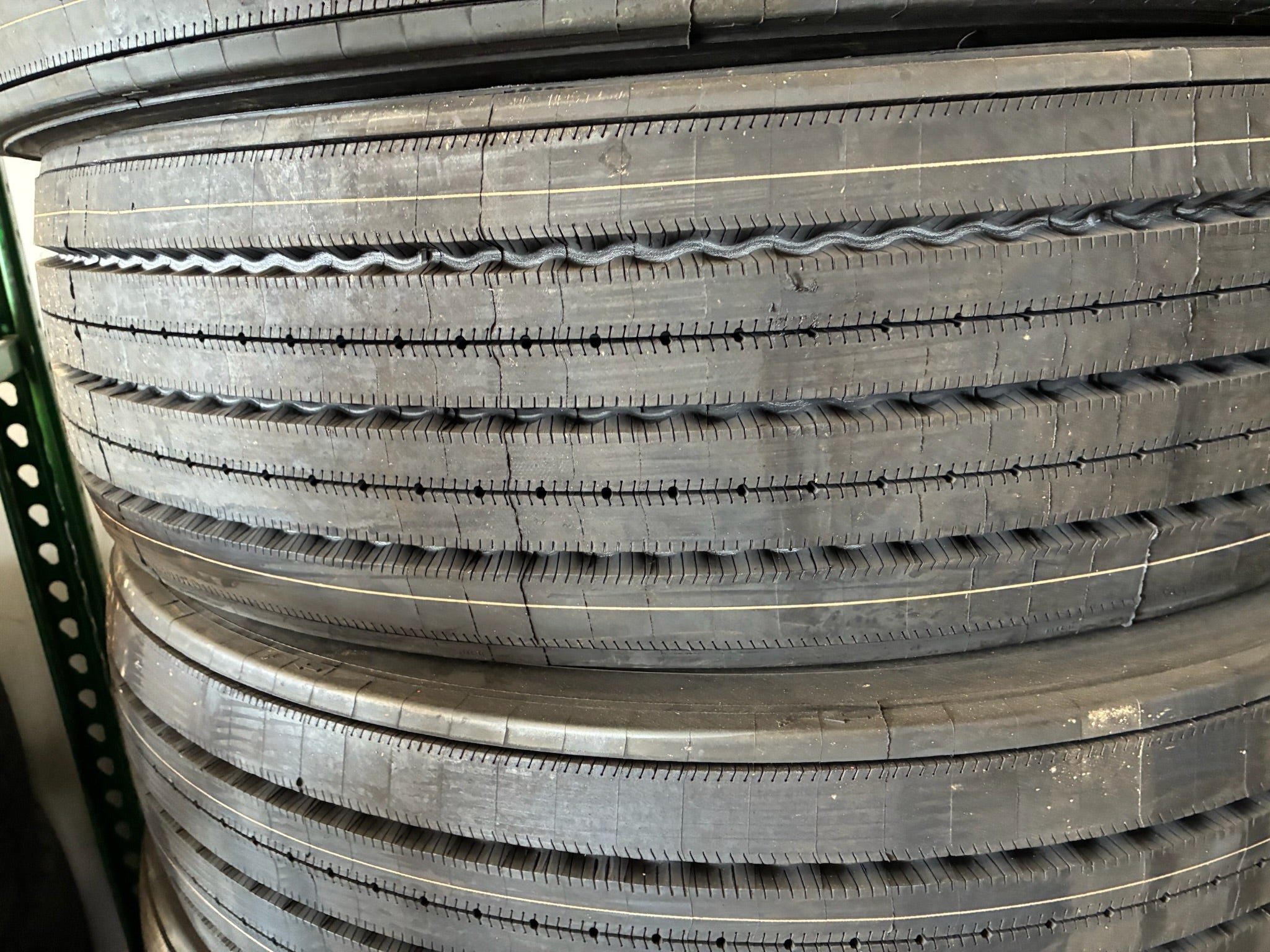 XLEZ+ 295/75r22.5-16 Michelin Steer Tire